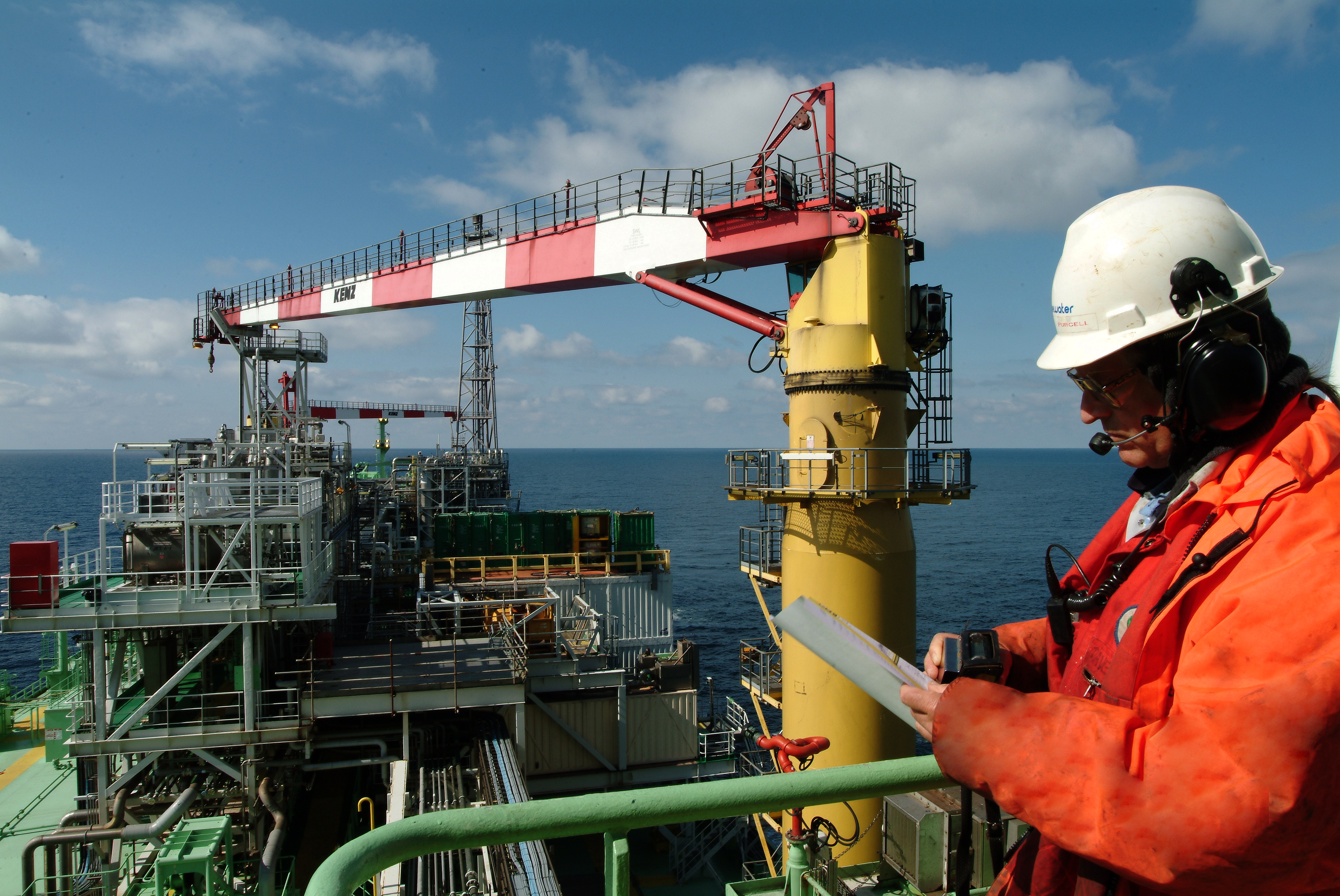 OPERASI PRODUKSI MINYAK & GAS UNTUK PEKERJA LAPANGAN